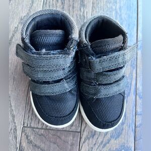 Black and White Baby boys shoes ,walking shoes ,US4